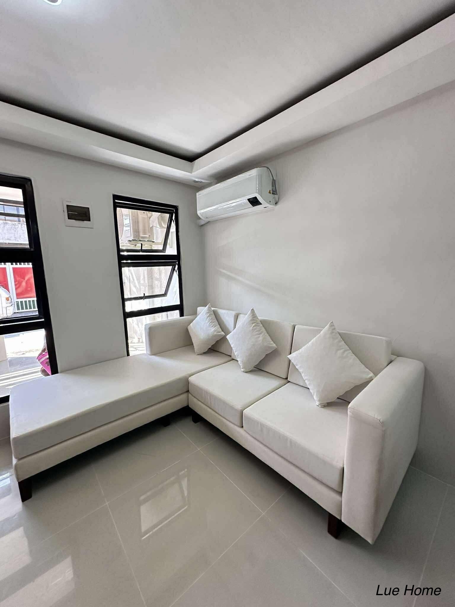 Sofa 2